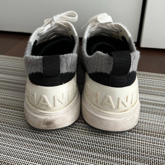 Chanel Knit CC Logo Sneakers - Picture 4 of 6